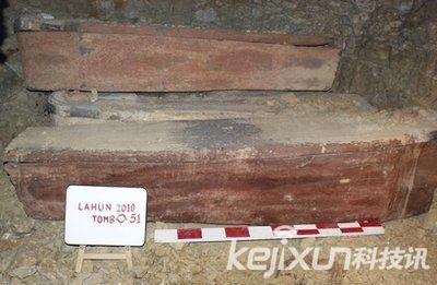 埃及考古發(fā)現(xiàn)57座古墓 部分裝有木乃伊