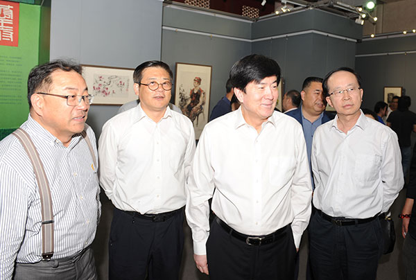 �Ї���(li��n)�h�M��ӛ������ϯ����ӛ̎��ӛ�������Ї���(li��n)�h�M�ɆT������ϯ����ӛ̎��ӛ����һ���Ї����f(xi��)���h�M��ӛ���v������ϯ���ؕ��L������������f(xi��)����ϯ��ҫ�ֵ��I(l��ng)��(d��o)���e���^չ�[�����X���Q/�z��