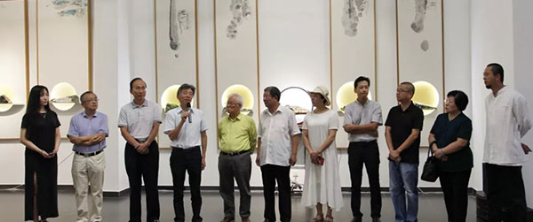 ����뮋����׿��&ldquo;����ѩ&rdquo;���չ�_Ļ