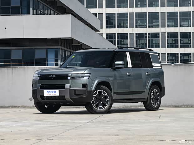 鈦7售價(jià)17.98萬(wàn)元起”