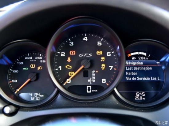 ���r(sh��)�� Macan 2016�� Macan GTS 3.0T