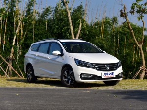 ����ͨ������ ���E310W 2017�� 1.5L �ք�(d��ng)���A��