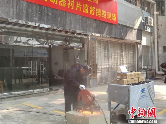 �V�|�ڰ����M����܇���Ƅ����rƬ��鲻�ϸ����_48%