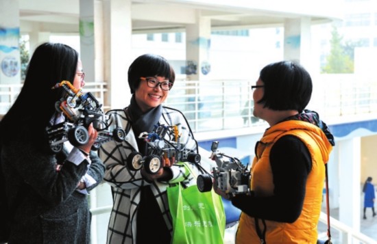 ������λ�����������C(j��)���������������M(j��n)��ِ����