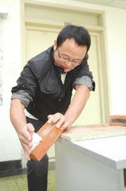 �c(di��n)���M(j��n)����һ�(y��)