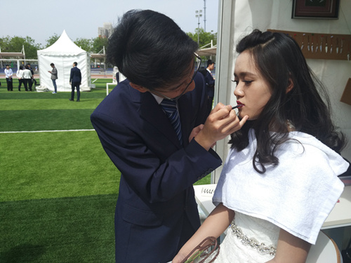 &ldquo;��һ����������&rdquo;������W(w��ng)ӛ����¶ �z��