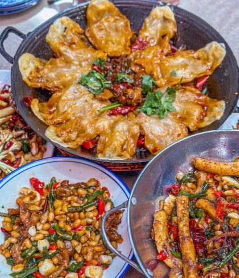 �߳�ƿ�i�����ݾ���(zh��n)�ͷ����׌����(n��i)����׃���ƾ֡���