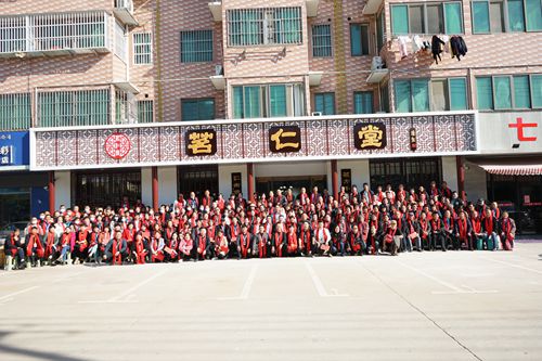 �����������Ş���Ļ�xʽ���׌������Õ��T��g��(ji��)¡���e��