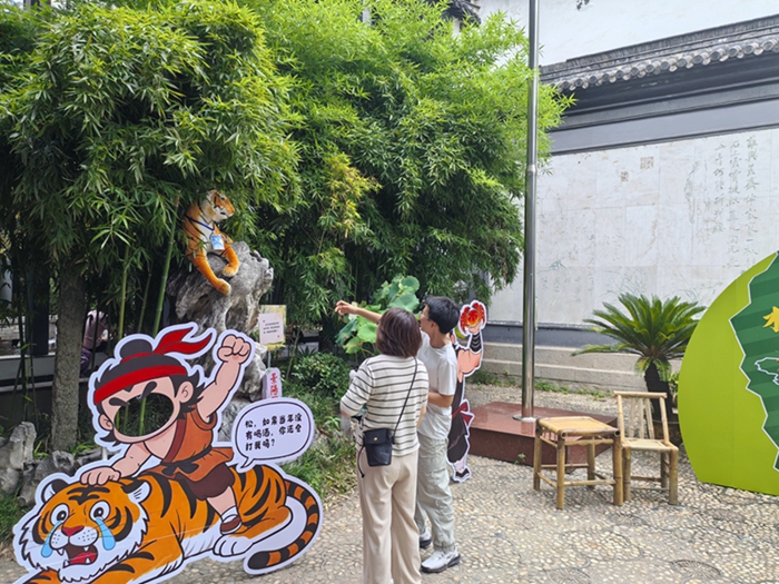 �ο����d���в����^�򿨡��K�����Ј����ݵ��߲����c(di��n)λ�����ꖔz