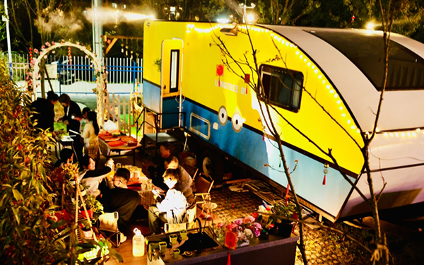 ҹĻ���R��¶�I�^(q��)����I������M�đ���Շ����ο͂��M�����e��Ȥ��