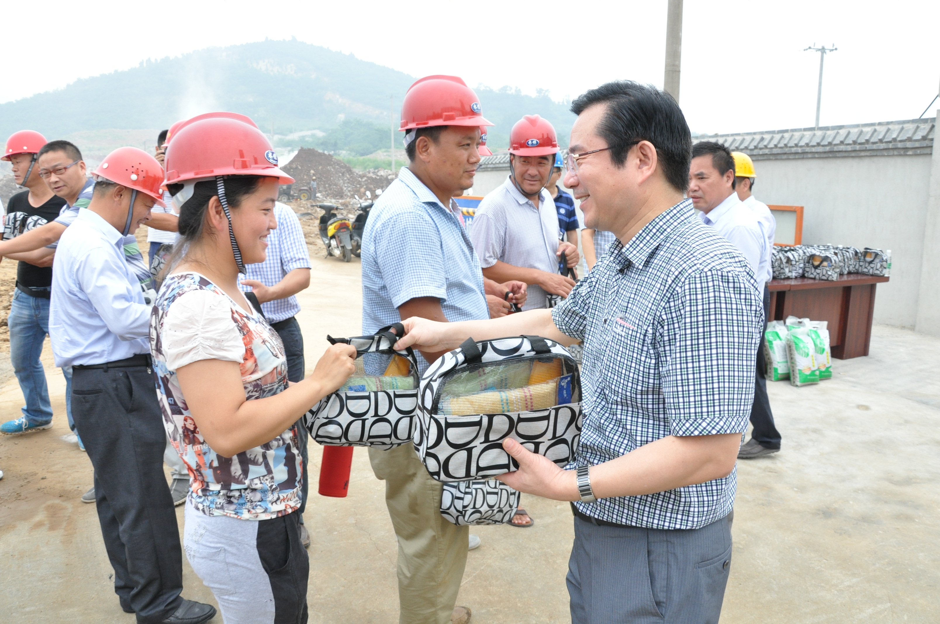 �п������I�����������е�һ�����t(y��)Ժ���w�w������ʩ��һ�����Lο�� (1).JPG