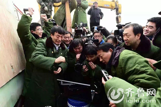 ƽ��ʯ��V�ڶ���(g��)�����׸����l(f��)�F(xi��n)8�������V�����F(xi��n)��(ch��ng)�ˆT�P(gu��n)ע��Ԯ��r�����A��ӛ�� ���w�� �z