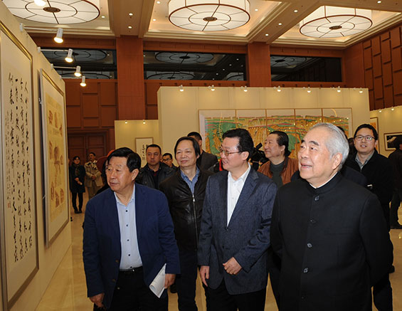 �����Ո��縱����݋���ؕ��L������W(w��ng)�����L��һ����ͬ��չ���e���^չ�[��������W(w��ng) �Y���A �z ��