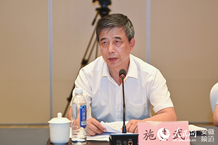 �����y���O(ji��n)���hίί�T�������Lʩ����ͬ־�vԒ�� ����W(w��ng) ���ӽ��z