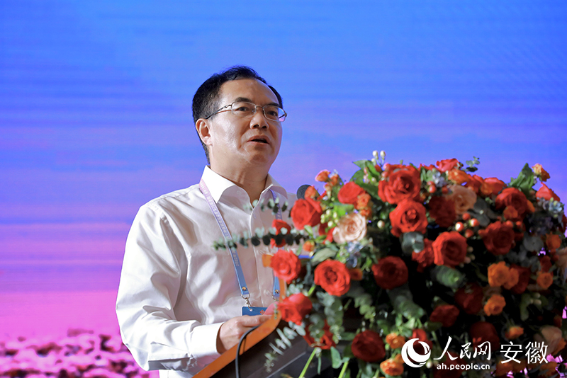 ����ˮ  ���� 19:57:15 ������������ί����ӛ�����L����ԏ��_�����\�š����������A�Ă��Ƕ�����B�������ˊ^��ƴ������������  ����ˮ  ���� 19:57:54 �՝� �z