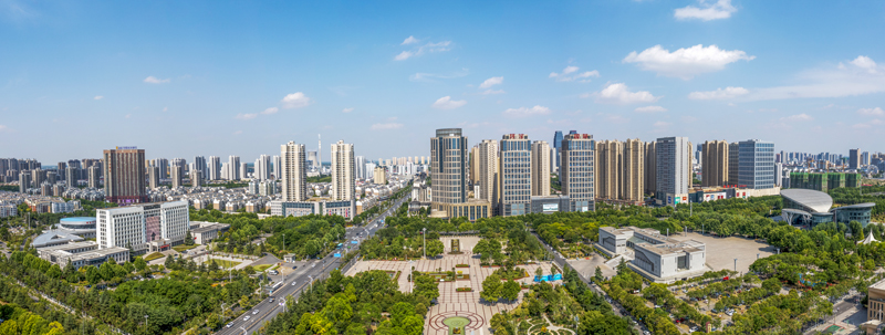 ���ݳ��о�ɫ�� ������ί���������D