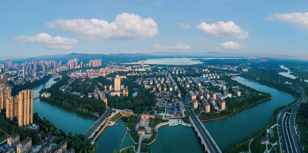 ����������ǅ^(q��)��������ί���������D