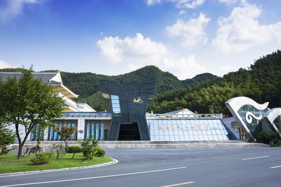 ���գ�������ɽ���ơ�