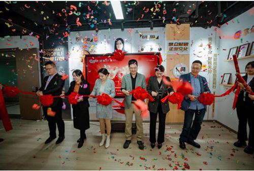 �鶐�����ݽ������ġ�