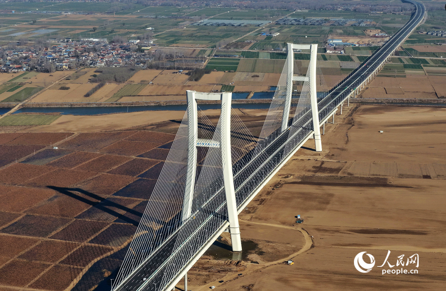 17��(g��)�(xi��ng)Ŀ�����_(k��i)ͨ ���ϸ��ٹ�·ͨ܇(ch��)�����ͻ��1�f(w��n)����