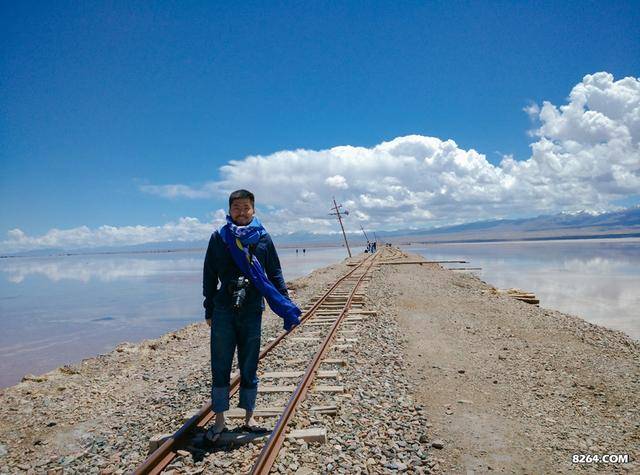 �Ї��zӰ���f(xi��)�����T�������b�������ľ�ɫ