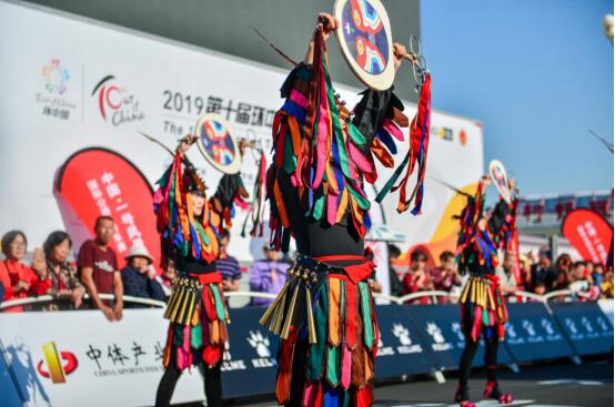 ��һ�T�к�ȥ̎����������һ̖�L(f��ng)�����������T