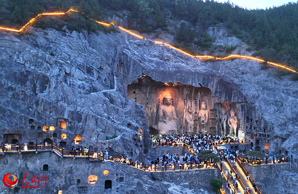 �����Tʯ�� �I(l��ng)��ǧ�ꡱ