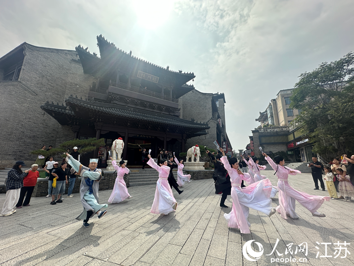 �����ʳ�Ļ������^ǰ���ݳ�������W(w��ng) �w�ǎr�z