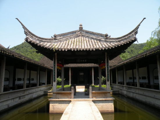 ����������D���mͤ �zӰ���������L