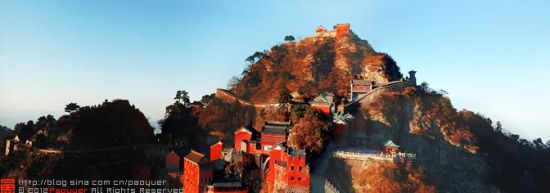 �䮔(d��ng)ɽ�ﾰ