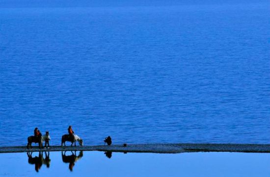 �{(l��n)ɫ����