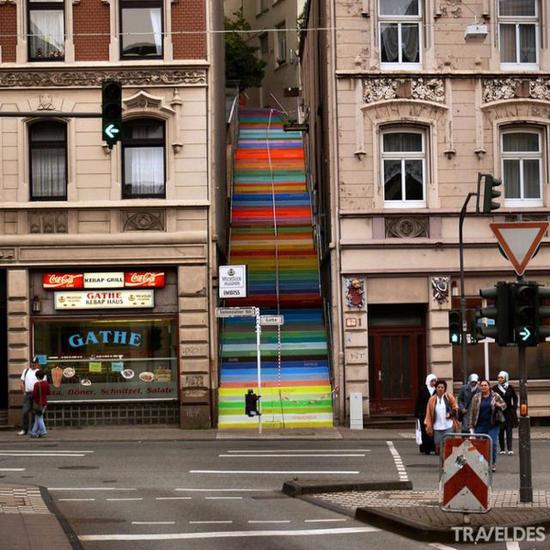 ȫ������ˇ�g(sh��)�A�� ÿ��һ���������Ŀ���