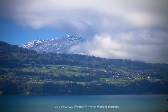 ��ʿ�ϵ۵��p����͸�����`���L(f��ng)��