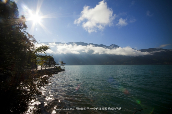 ��ʿ�ϵ۵��p����͸�����`���L(f��ng)��