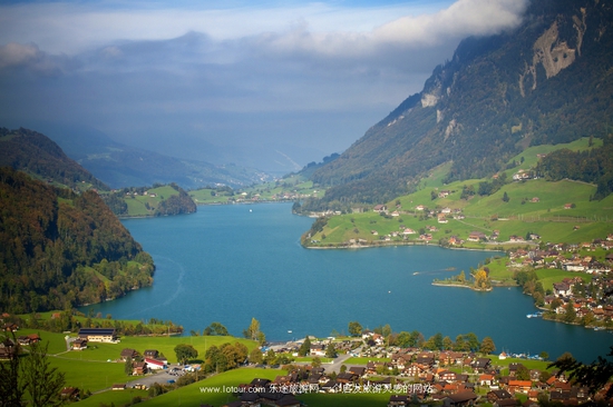 ��ʿ�ϵ۵��p����͸�����`���L(f��ng)��