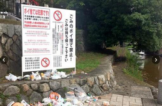 ���ձ�����������������ǰһ���������߸Ƀ����ڶ��쾯�濴�����ֶѝM(m��n)��������