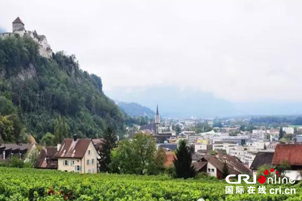 �DƬĬ�J(r��n)��(bi��o)�}_fororder_05