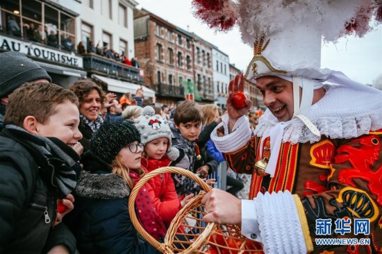 �����H����1�������r��ʲ��g��(ji��)ӭ���߳�