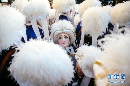 �����H����9�������r��ʲ��g��(ji��)ӭ���߳�