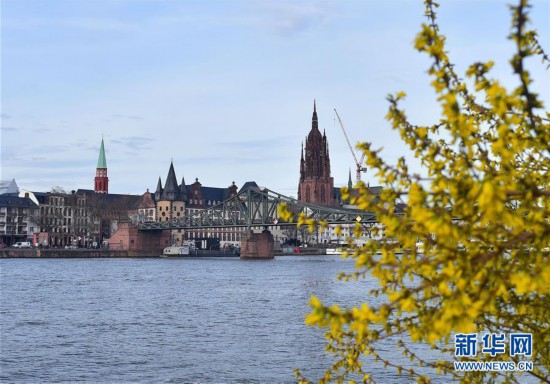 �����H����2���紺���m�˸�