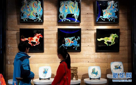 ������һ�����{(di��o)���(b��o)��&middot;�D�Ļ���(d��ng)����4����ɽ���&ldquo;�ۺ�С�(zh��n)&rdquo;����(d��ng)�l(xi��ng)������ˇ�g(sh��)