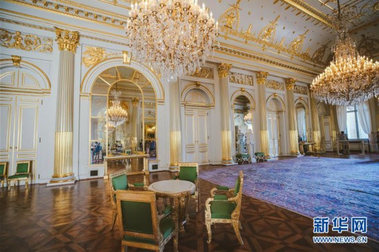 ����(gu��)�H����8�������r(sh��)���mӭ�������_�ż�