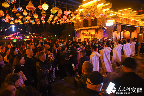 ���ճ��ݣ�ǧ�ꃮ�򡰻 �����ں���